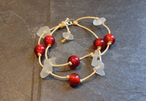 https://www.onemoregift.co.uk/product/scottish-seaglass-white- red -foiled- beads-knotted-waxed-cord-bracelet/